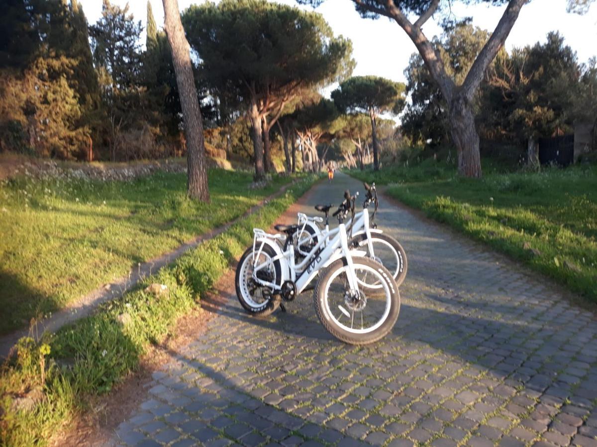 Bici Grill Decimo Miglio Aeroporto Ciampino Francigena Country House エクステリア 写真